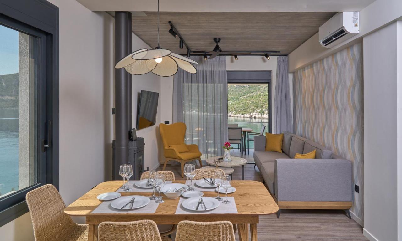 Into The Blue Suites Arkadiko Chorio Ngoại thất bức ảnh